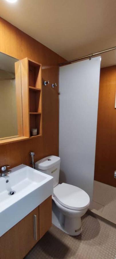 Rf Homestay Nilai Exteriör bild